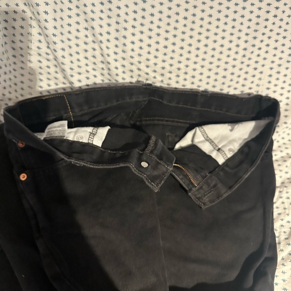 Black Levi’s jeans - Picture 5 of 8